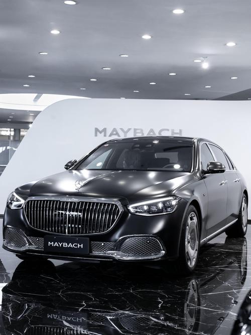 深圳207岚图汽车的售后服务让用户无忧出行，迈巴赫未来的豪华车趋势